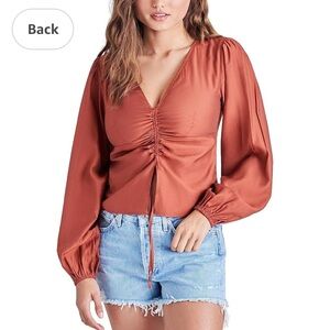 Steve Madden Felicity Terracotta V Neck Tie Slit Center Blouse. Sz Small. NWT